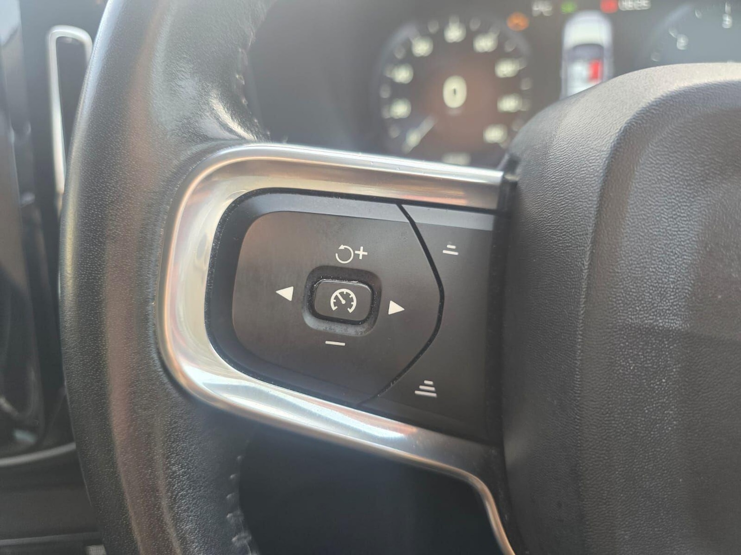 Used Volvo XC40 2018 for sale - 76420266: Photo 20