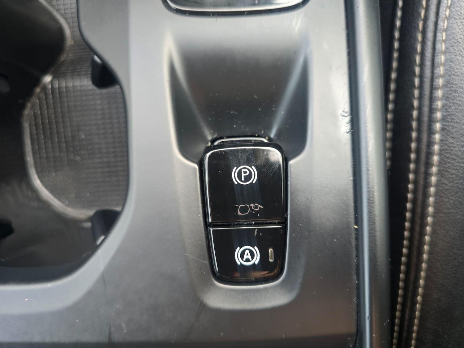 Used Volvo XC40 2018 for sale - 76420266: Photo 26