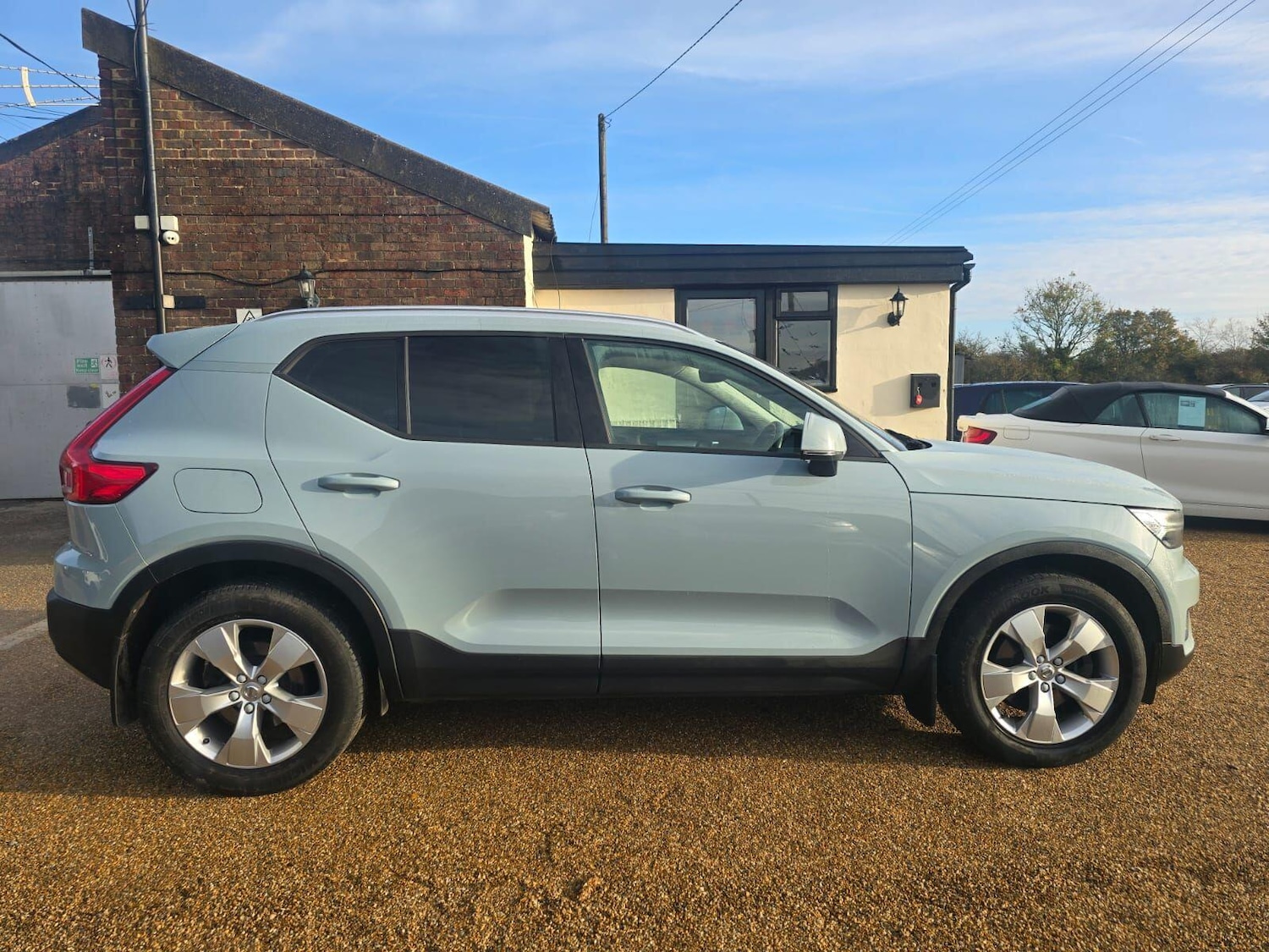 Used Volvo XC40 2018 for sale - 76420266: Photo 4