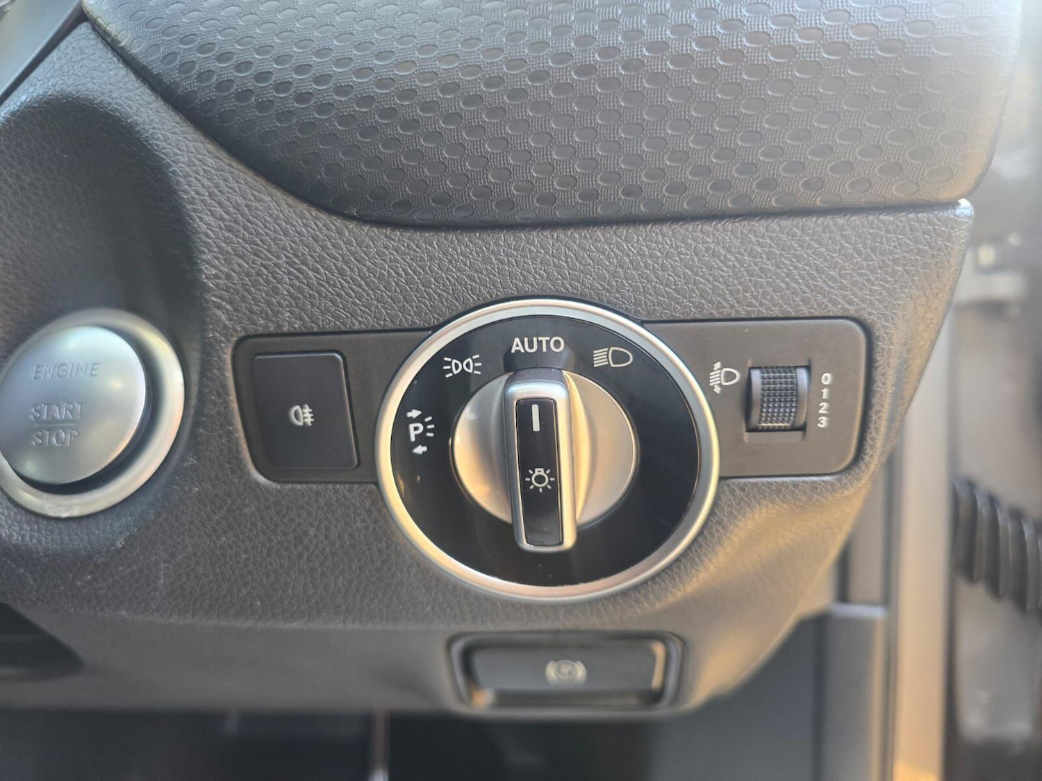 Used Mercedes-Benz A-Class 2018 for sale - 76420260: Photo 15