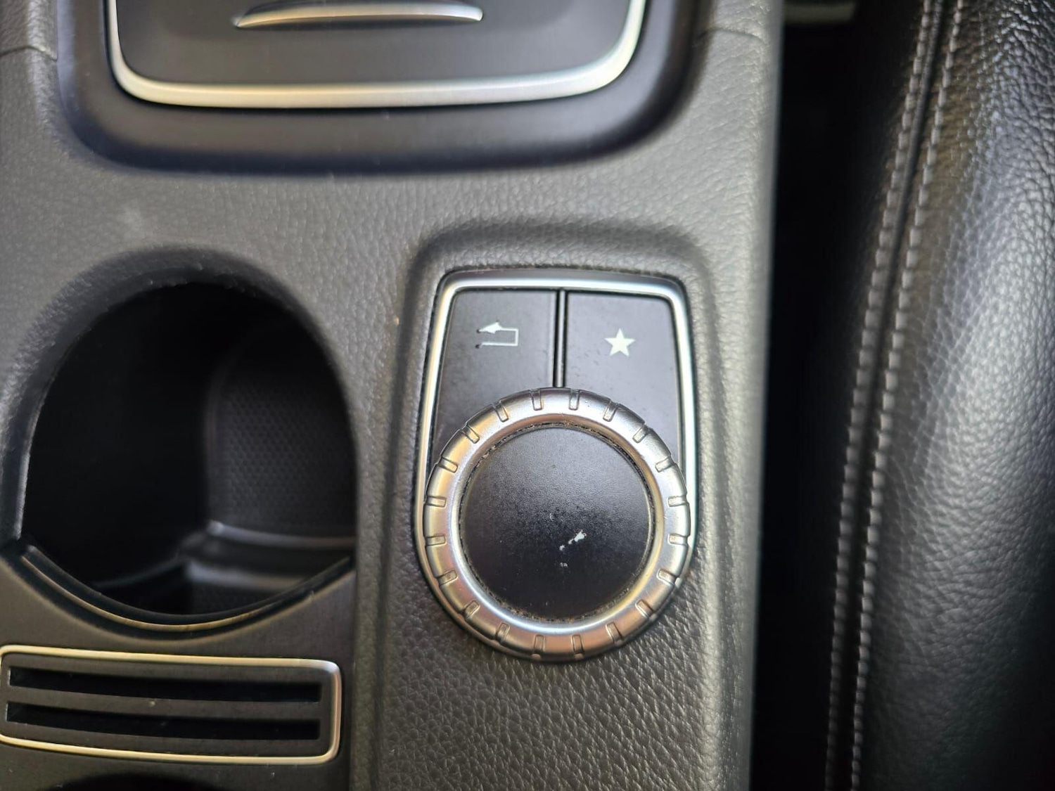 Used Mercedes-Benz A-Class 2018 for sale - 76420260: Photo 25