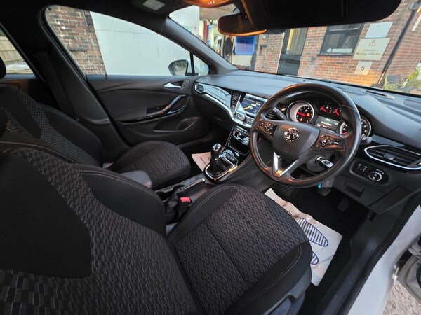 Used Vauxhall Astra 2016 for sale - 76251705: Photo 16