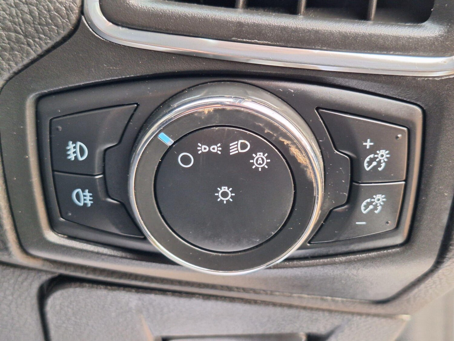 Used Ford Focus 2012 for sale - 76539732: Photo 16