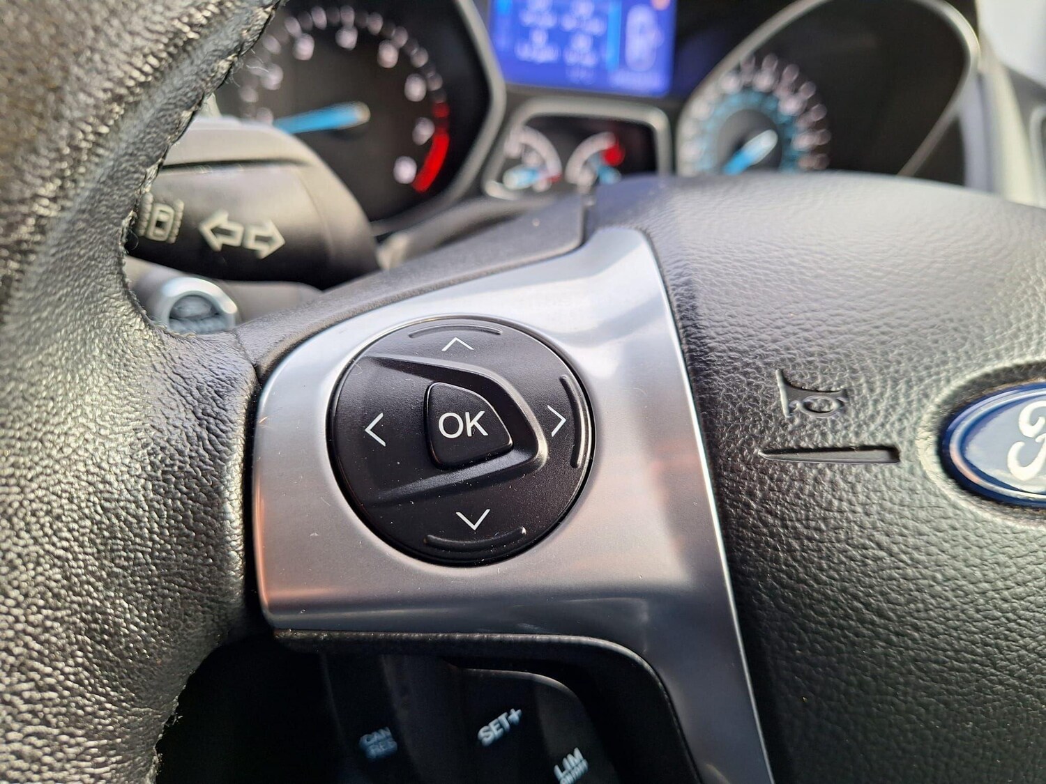 Used Ford Focus 2012 for sale - 76539732: Photo 19