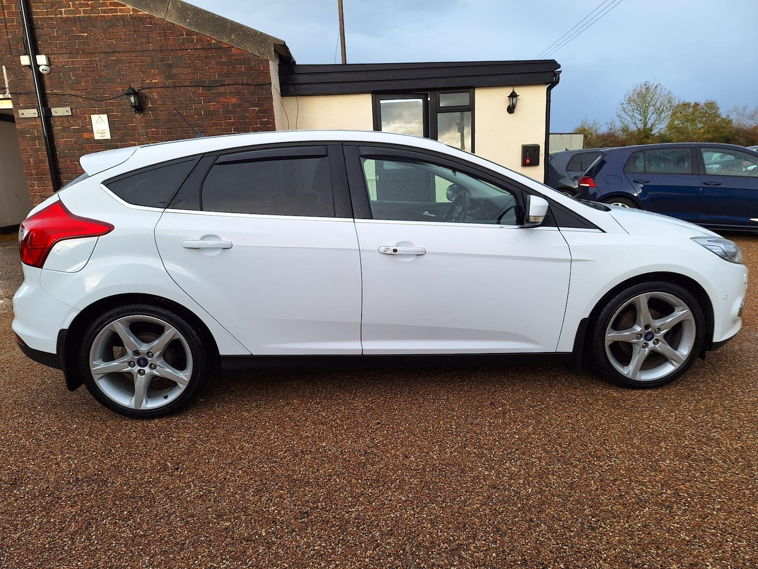 Used Ford Focus 2012 for sale - 76539732: Photo 2