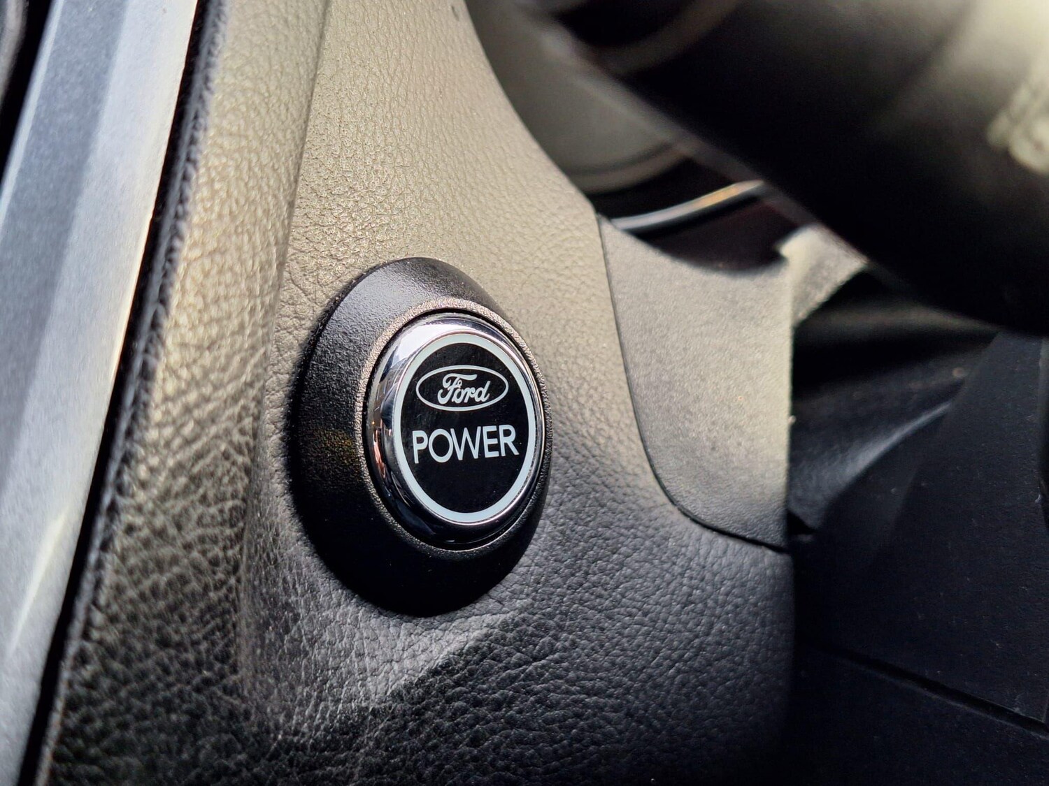 Used Ford Focus 2012 for sale - 76539732: Photo 24