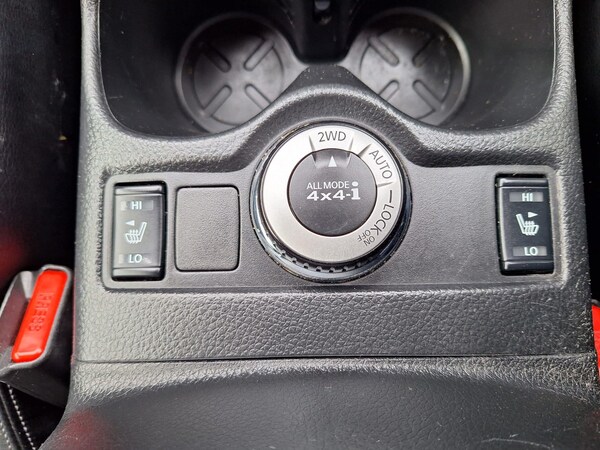 Used Nissan X-Trail 2016 for sale - 76310084: Photo 31
