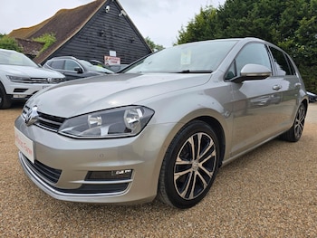 Used Volkswagen Golf 2016 for sale - 75981906: Photo