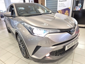 Used Toyota C-HR 2019 for sale - 76528846: Photo