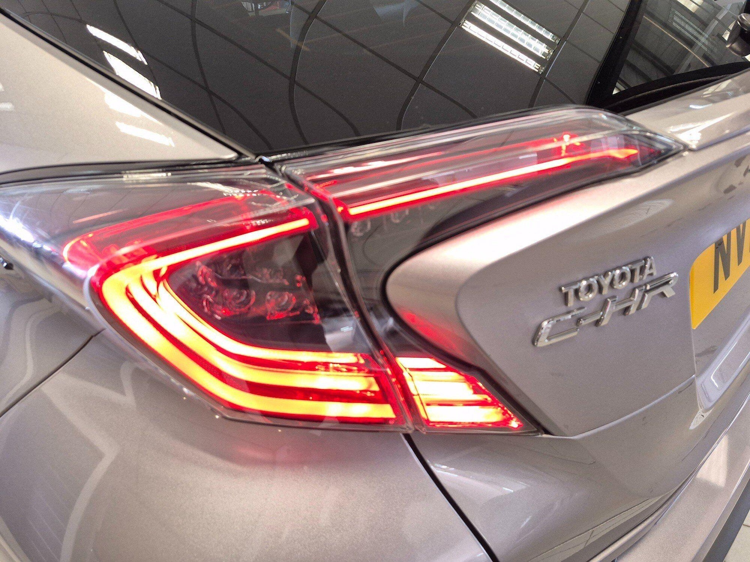 Used Toyota C-HR 2019 for sale - 76528846: Photo 27