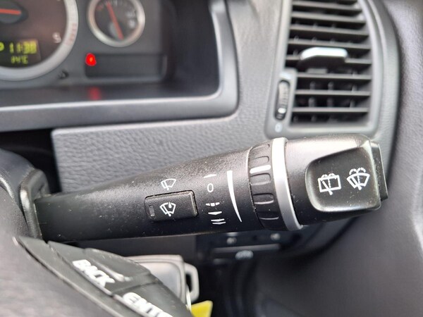 Used Volvo XC90 2010 for sale - 76327972: Photo 40