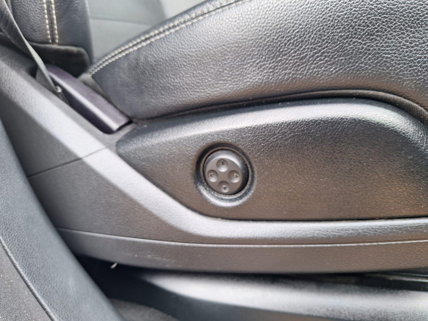 Used Mercedes-Benz M Class 2012 for sale - 76474766: Photo 18