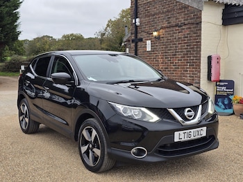 Nissan - Qashqai