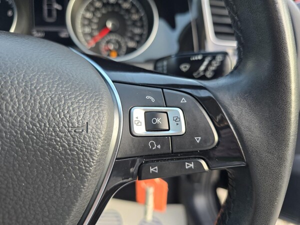 Used Volkswagen Golf 2017 for sale - 76251703: Photo 18