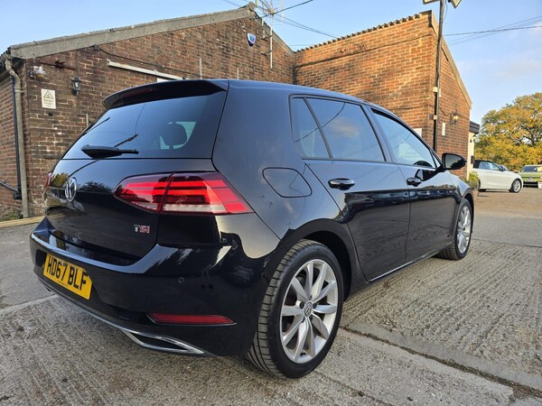 Used Volkswagen Golf 2017 for sale - 76251703: Photo 6