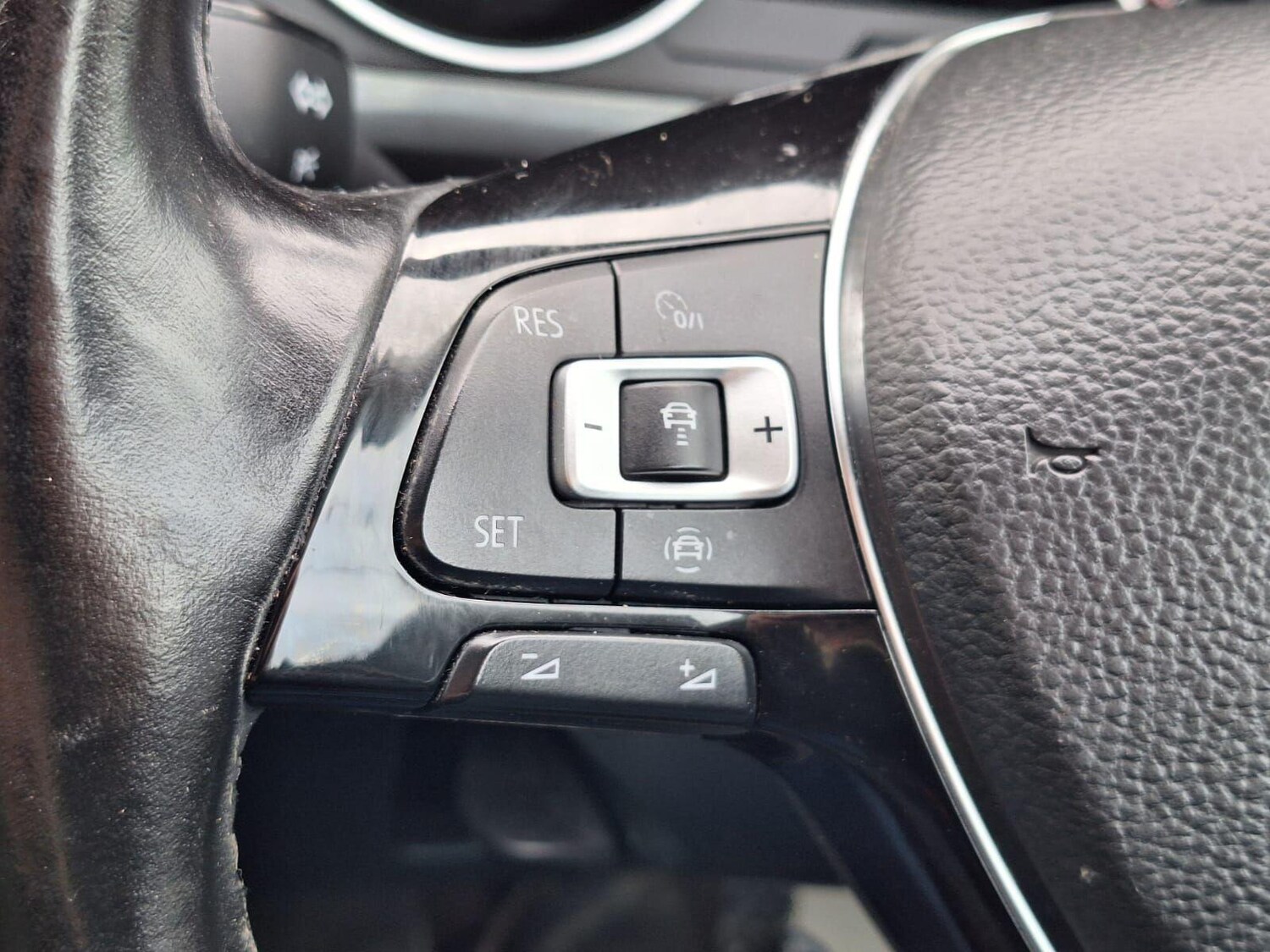 Used Volkswagen Tiguan 2019 for sale - 76474768: Photo 25