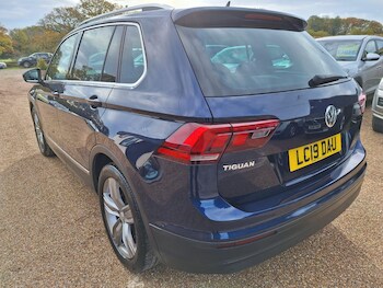 Used Volkswagen Tiguan 2019 for sale - 76474768: Photo