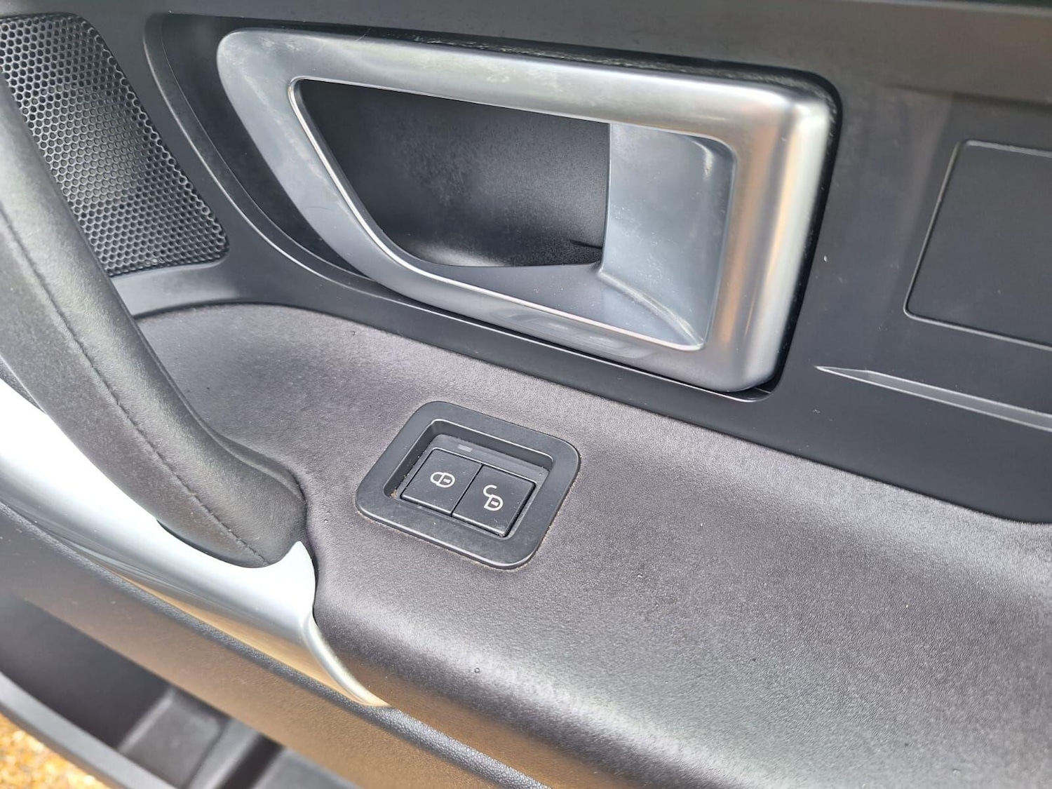 Used Land Rover Discovery Sport 2017 for sale - 76361667: Photo 21