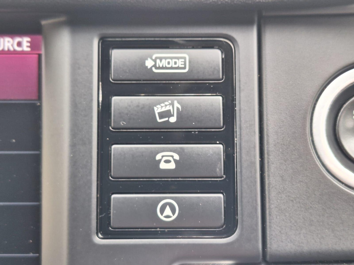 Used Land Rover Discovery Sport 2017 for sale - 76361667: Photo 33