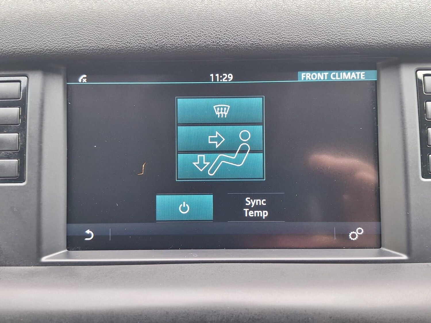 Used Land Rover Discovery Sport 2017 for sale - 76361667: Photo 36