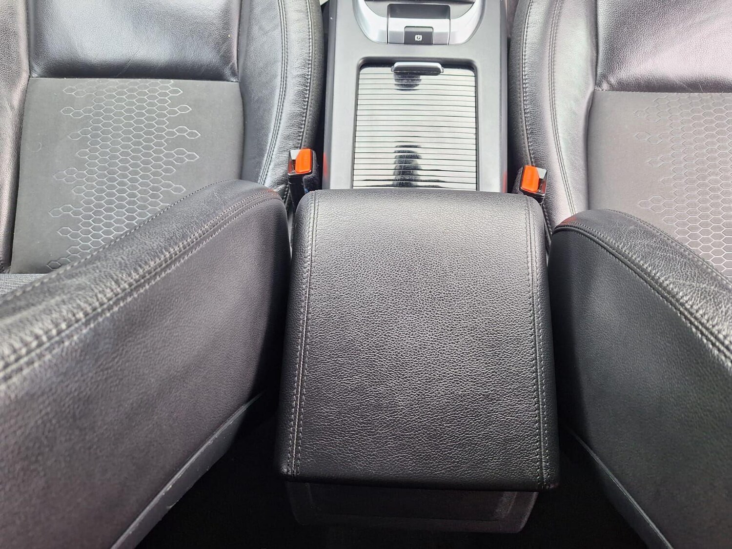 Used Land Rover Discovery Sport 2017 for sale - 76361667: Photo 54