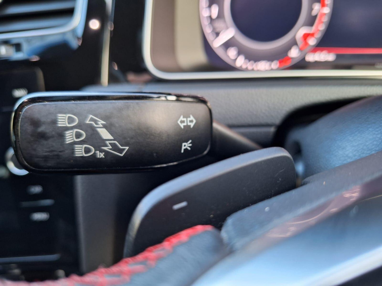 Used Volkswagen Golf 2018 for sale - 76400596: Photo 22