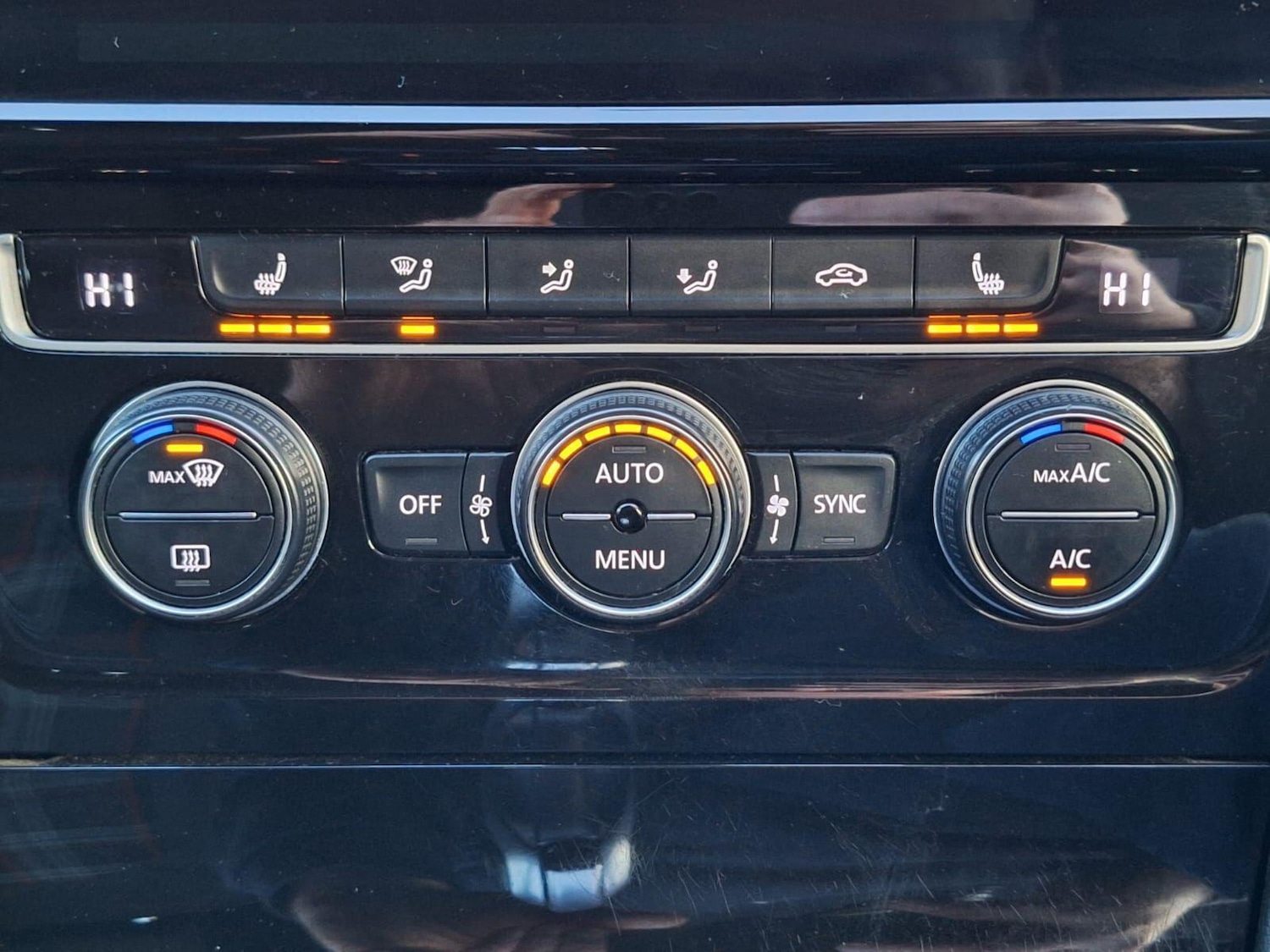 Used Volkswagen Golf 2018 for sale - 76400596: Photo 24