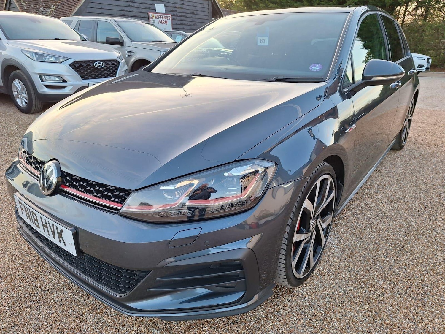 Used Volkswagen Golf 2018 for sale - 76400596: Photo 3