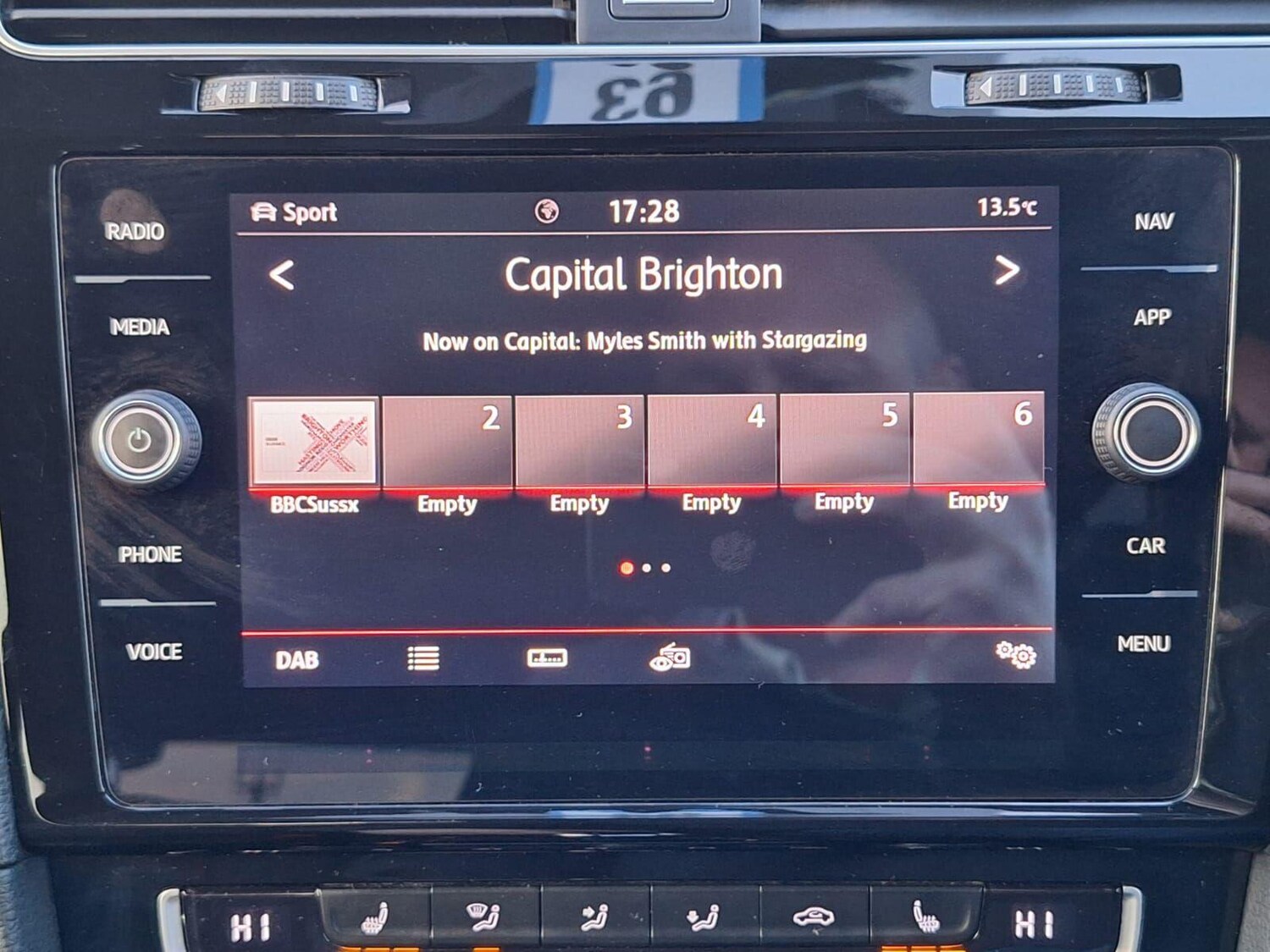 Used Volkswagen Golf 2018 for sale - 76400596: Photo 32