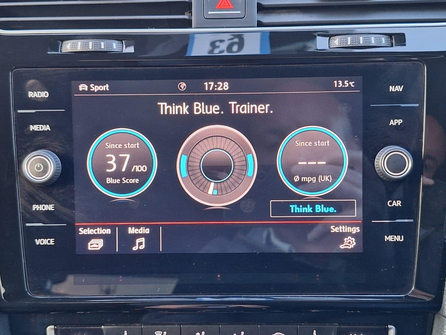 Used Volkswagen Golf 2018 for sale - 76400596: Photo 34