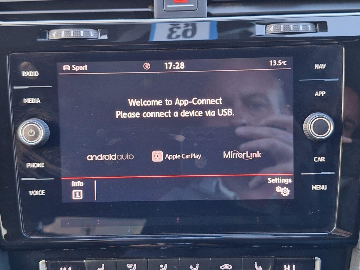 Used Volkswagen Golf 2018 for sale - 76400596: Photo 37