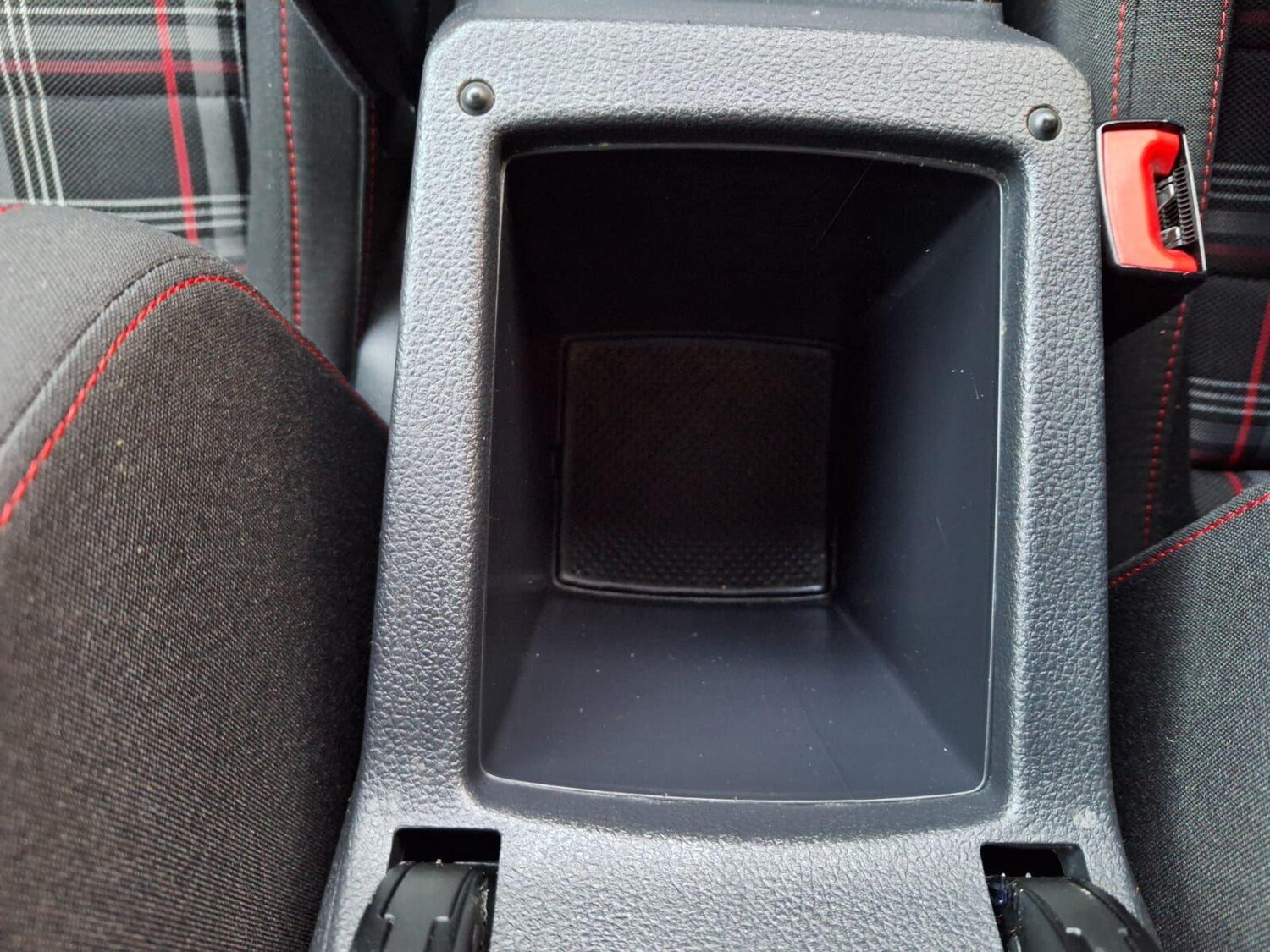 Used Volkswagen Golf 2018 for sale - 76400596: Photo 56