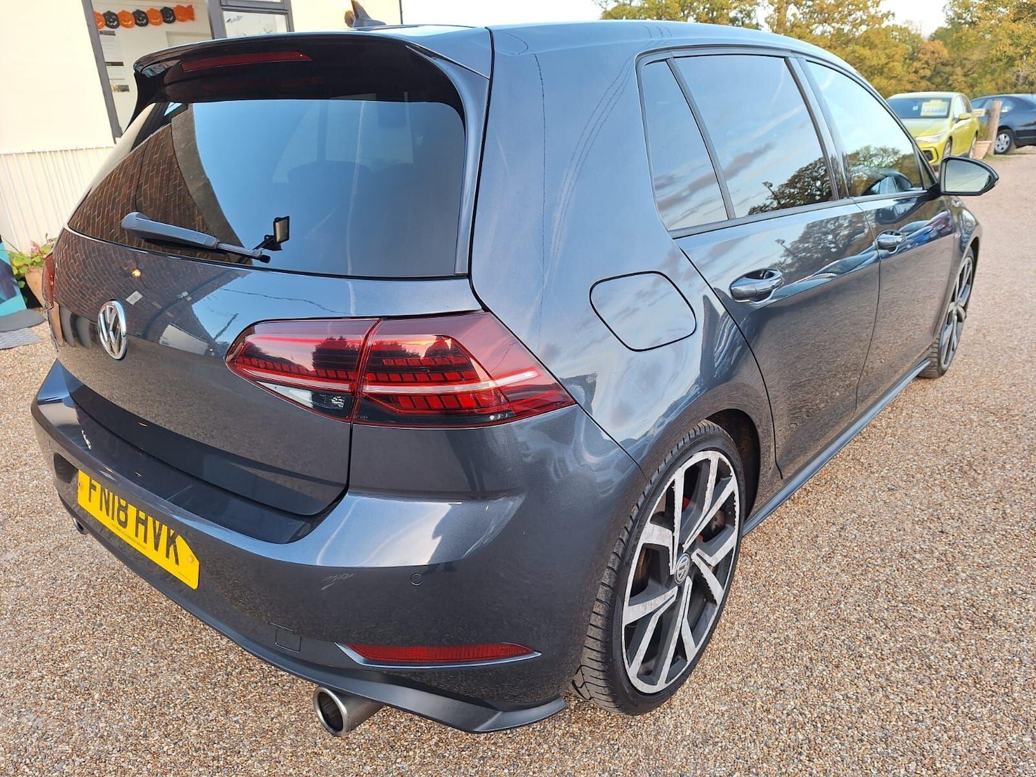 Used Volkswagen Golf 2018 for sale - 76400596: Photo 7