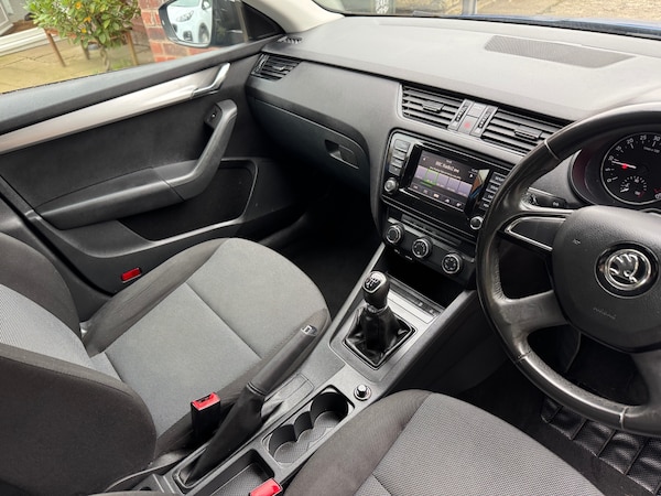 Used Skoda Octavia 2014 for sale - 76267598: Photo 16
