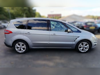 Used Ford S-Max 2013 for sale - 75945522: Photo