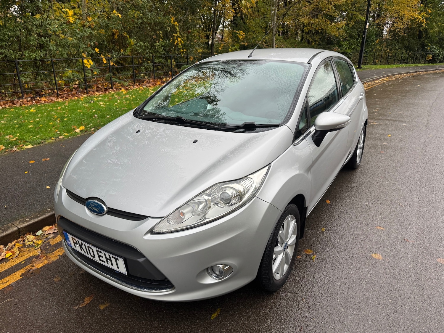 Used Ford Fiesta 2010 for sale - 76466669: Photo 11