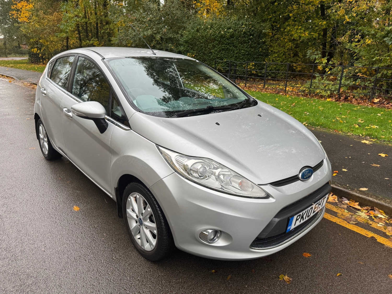 Used Ford Fiesta 2010 for sale - 76466669: Photo 9