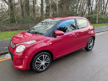 2017 (17) - 1.0 VTi Feel 5dr