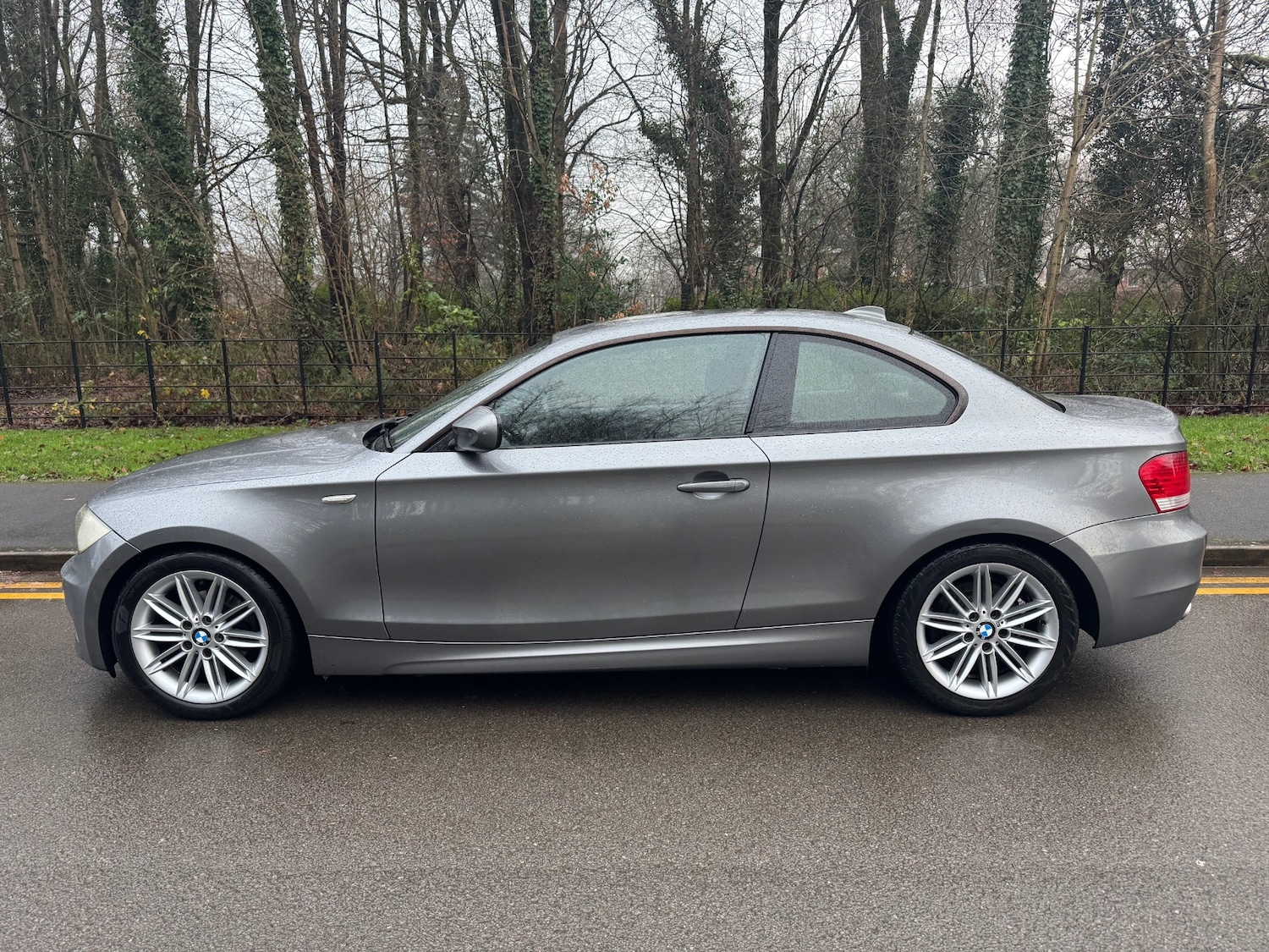 Used BMW 1 Series 2010 for sale - 76970709: Photo 2
