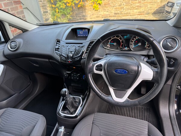 Used Ford Fiesta 2015 for sale - 76244615: Photo 14