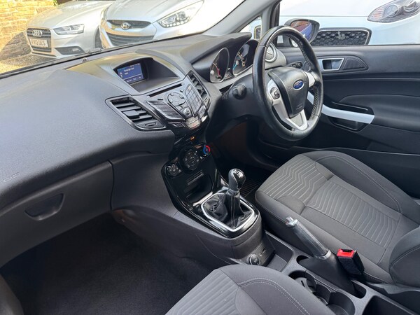 Used Ford Fiesta 2015 for sale - 76244615: Photo 18