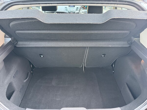 Used Ford Fiesta 2015 for sale - 76244615: Photo 20