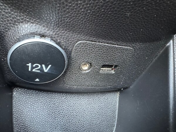 Used Ford Fiesta 2015 for sale - 76244615: Photo 23
