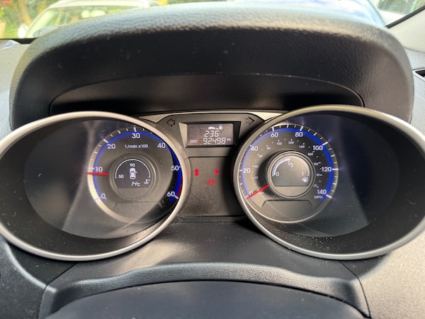 Used Hyundai Ix35 2013 for sale - 76097297: Photo 22