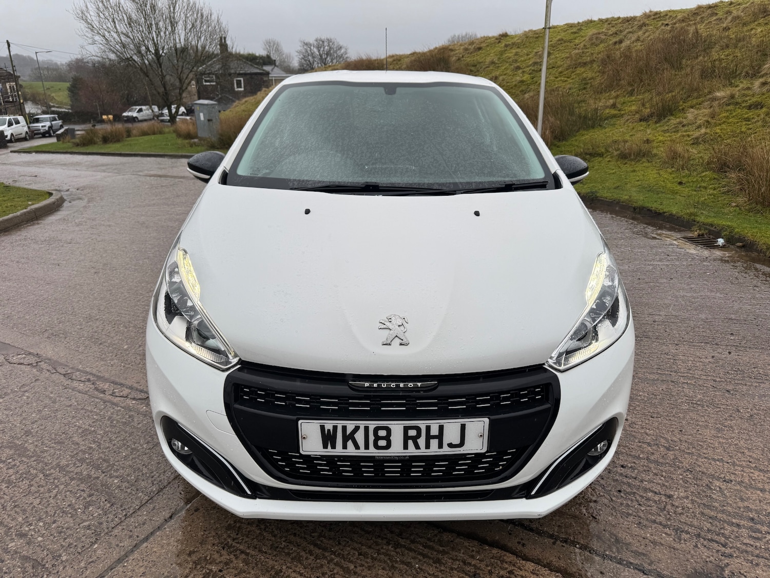 Used Peugeot 208 2018 for sale - 77607269: Photo 11