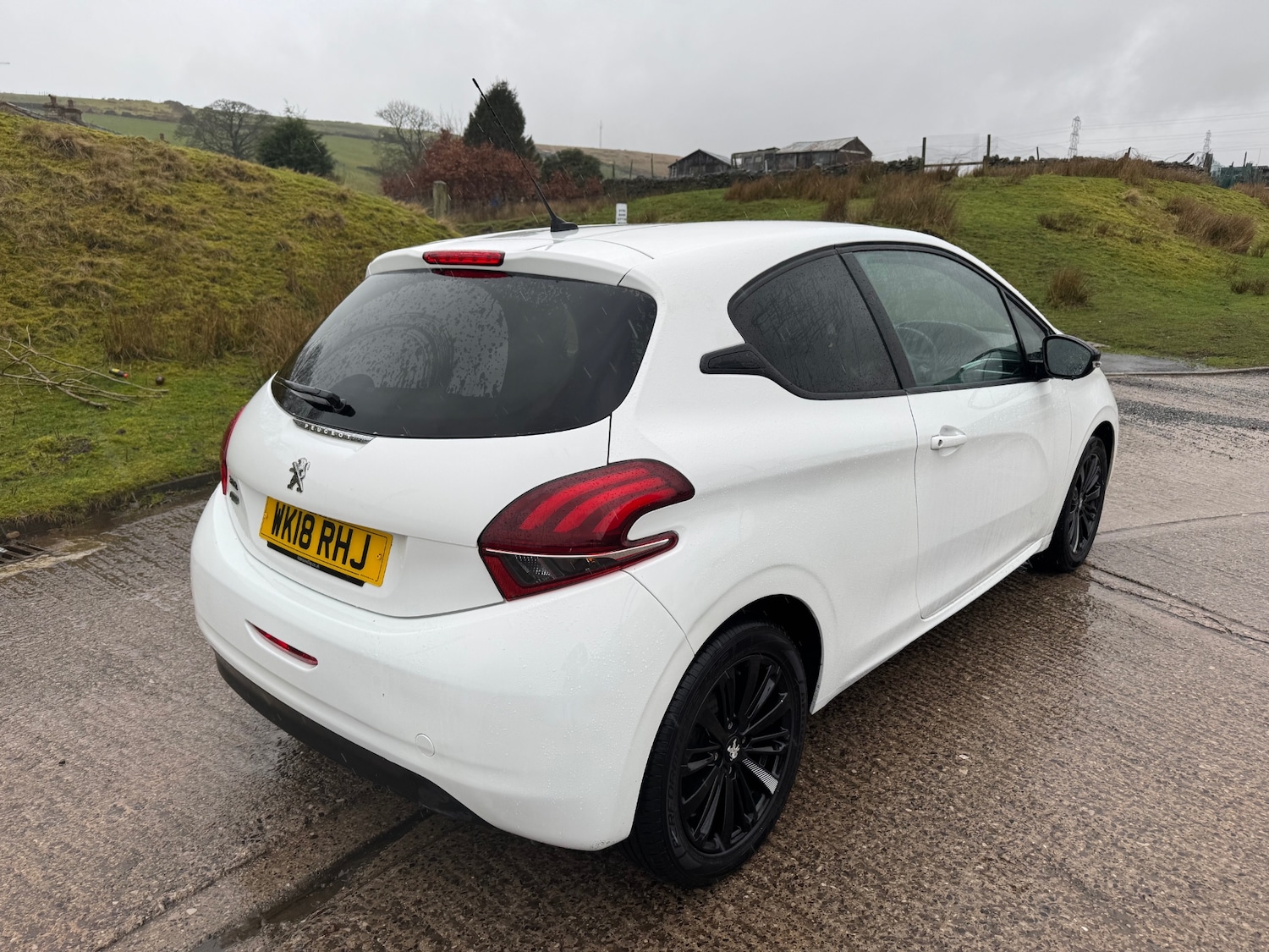 Used Peugeot 208 2018 for sale - 77607269: Photo 13
