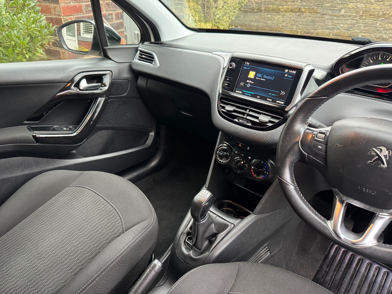 Used Peugeot 208 2018 for sale - 77607269: Photo 17