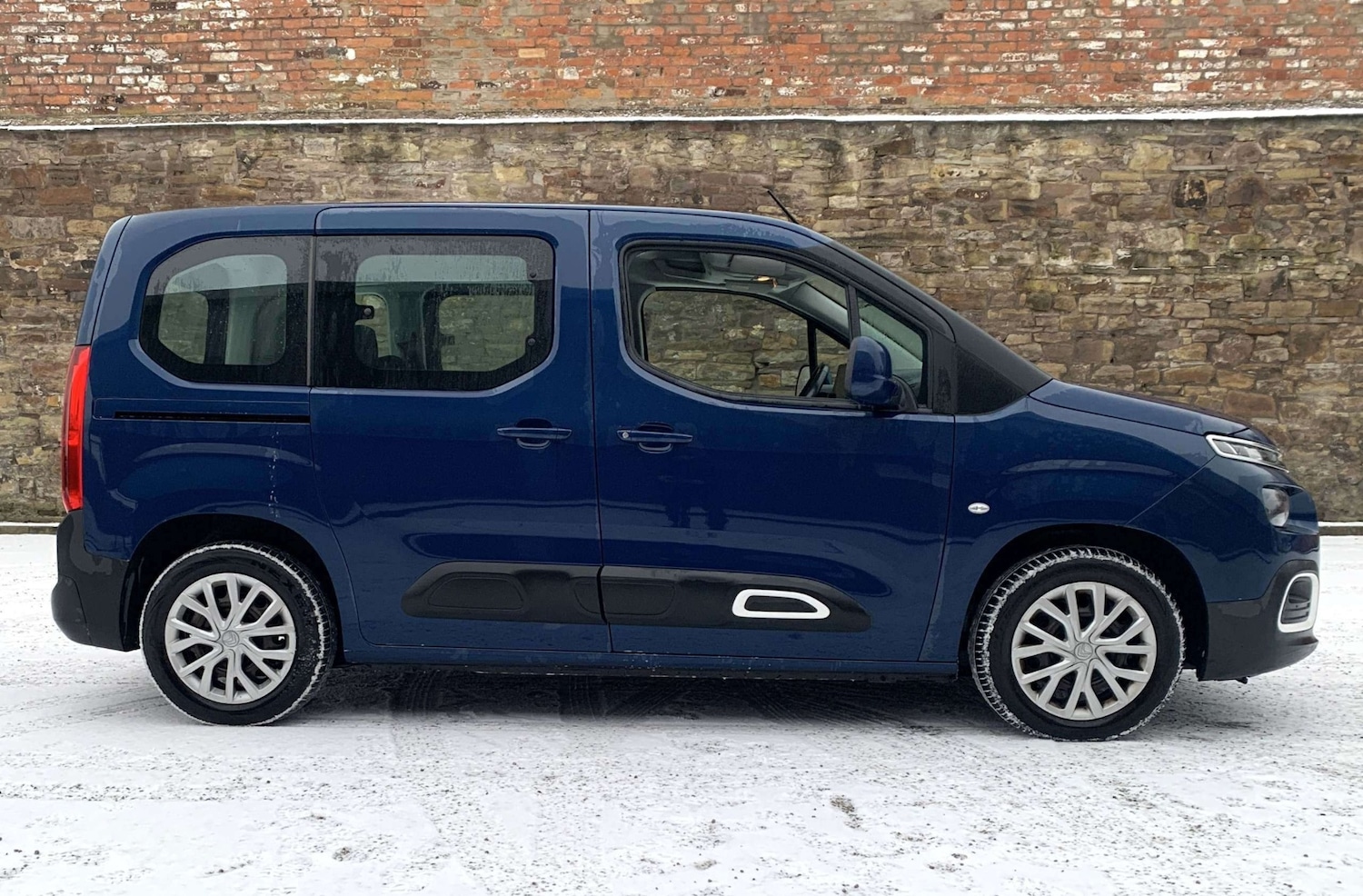 Used Citroen Berlingo 2018 for sale - 77128179: Photo 2