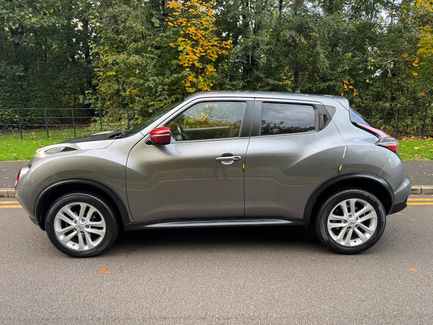 Used Nissan Juke 2015 for sale - 76340030: Photo 2