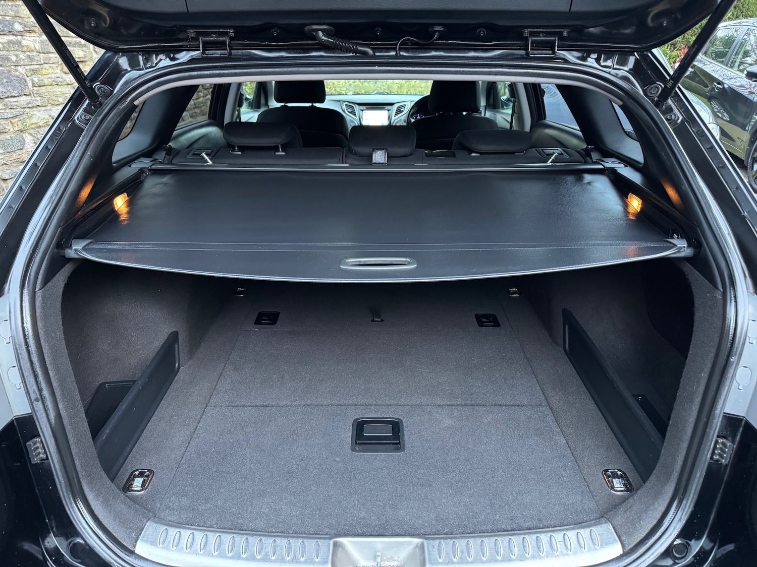 Used Hyundai i40 2013 for sale - 76796642: Photo 23